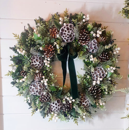 Green Velvet Ribbon Natural wreath - 55cm